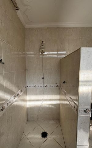 Casa para alugar com 580m², 4 quartos e 30 vagas Casa para alugar com 580m², 4 quartos e 30 vagasLavabo 2