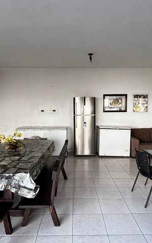 Casa para alugar com 580m², 4 quartos e 30 vagas Casa para alugar com 580m², 4 quartos e 30 vagasÁrea comum
