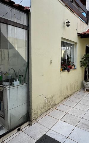 Casa para alugar com 580m², 4 quartos e 30 vagas Casa para alugar com 580m², 4 quartos e 30 vagasQuintal