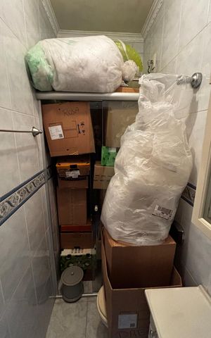 Casa para alugar com 580m², 4 quartos e 30 vagas Casa para alugar com 580m², 4 quartos e 30 vagasBanheiro social