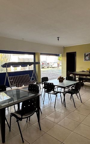 Casa para alugar com 580m², 4 quartos e 30 vagas Casa para alugar com 580m², 4 quartos e 30 vagasÁrea comum