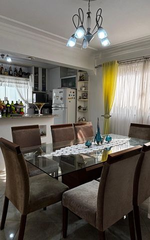 Casa para alugar com 580m², 4 quartos e 30 vagas Casa para alugar com 580m², 4 quartos e 30 vagasCopa/Cozinha