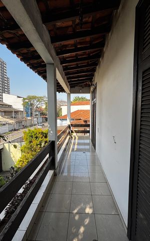 Casa para alugar com 580m², 4 quartos e 30 vagas Casa para alugar com 580m², 4 quartos e 30 vagasVaranda da Suíte 3