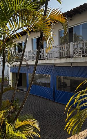 Casa para alugar com 580m², 4 quartos e 30 vagas Casa para alugar com 580m², 4 quartos e 30 vagasPiscina