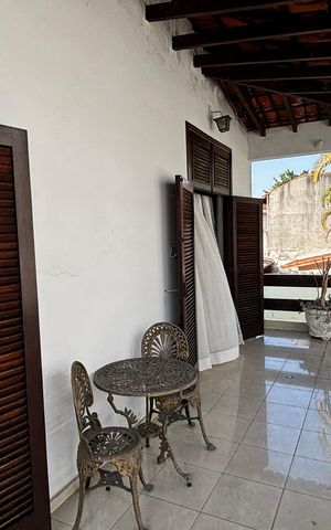 Casa para alugar com 580m², 4 quartos e 30 vagas Casa para alugar com 580m², 4 quartos e 30 vagasVaranda da Suíte 1