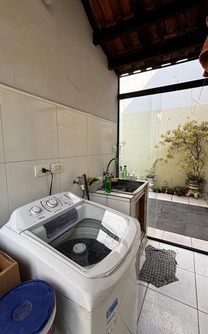 Casa para alugar com 580m², 4 quartos e 30 vagas Casa para alugar com 580m², 4 quartos e 30 vagasÁrea de Serviço