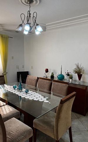 Casa para alugar com 580m², 4 quartos e 30 vagas Casa para alugar com 580m², 4 quartos e 30 vagasCopa/Cozinha