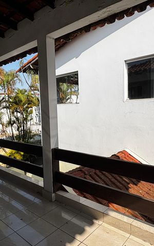 Casa para alugar com 580m², 4 quartos e 30 vagas Casa para alugar com 580m², 4 quartos e 30 vagasVaranda da Suíte 2