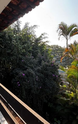 Casa para alugar com 580m², 4 quartos e 30 vagas Casa para alugar com 580m², 4 quartos e 30 vagasVaranda da Suíte 3