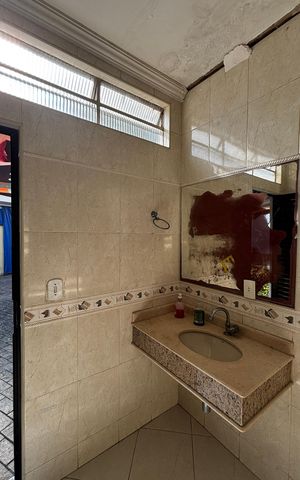 Casa para alugar com 580m², 4 quartos e 30 vagas Casa para alugar com 580m², 4 quartos e 30 vagasLavabo 2