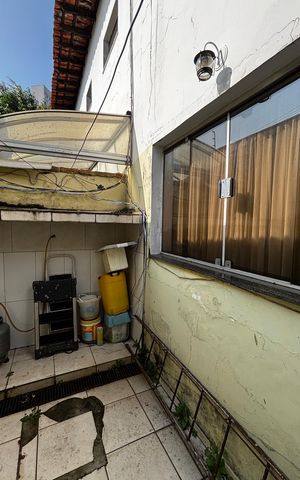 Casa para alugar com 580m², 4 quartos e 30 vagas Casa para alugar com 580m², 4 quartos e 30 vagasÁrea de Serviço