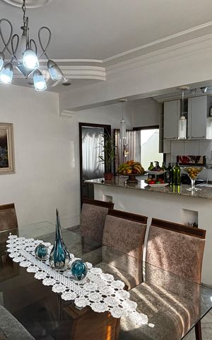 Casa para alugar com 580m², 4 quartos e 30 vagas Casa para alugar com 580m², 4 quartos e 30 vagasCopa/Cozinha