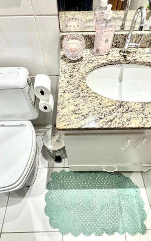 Apartamento à venda com 55m², 3 quartos e 1 vaga Apartamento à venda com 55m², 3 quartos e 1 vagaBanheiro