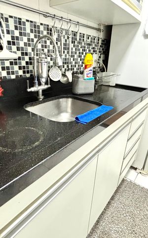 Apartamento à venda com 55m², 3 quartos e 1 vaga Apartamento à venda com 55m², 3 quartos e 1 vagaCozinha