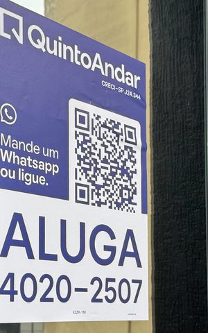 Casa para alugar com 200m², 3 quartos e 3 vagas Casa para alugar com 200m², 3 quartos e 3 vagasPlaca