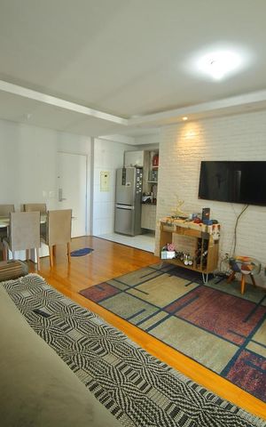Apartamento à venda com 81m², 2 quartos e 1 vagaSala