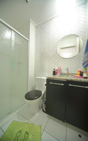 Apartamento à venda com 81m², 2 quartos e 1 vagaBanheiro da Suíte 