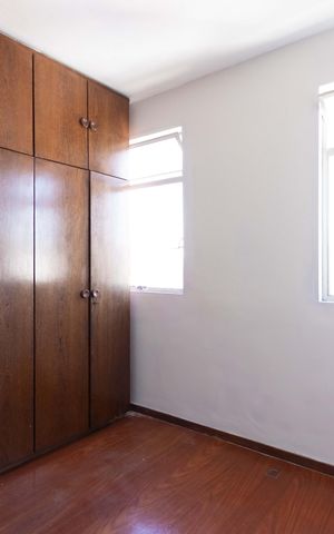 Apartamento à venda com 88m², 2 quartos e 1 vagaQuarto 2