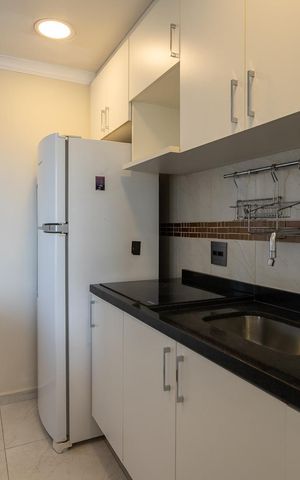 Apartamento à venda com 50m², 2 quartos e 1 vaga Apartamento à venda com 50m², 2 quartos e 1 vagaCozinha