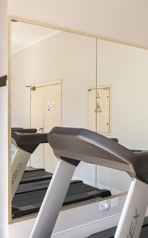 Apartamento à venda com 50m², 2 quartos e 1 vaga Apartamento à venda com 50m², 2 quartos e 1 vagaÁrea comum - Academia