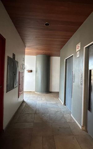 Apartamento à venda com 115m², 2 quartos e 2 vagas Apartamento à venda com 115m², 2 quartos e 2 vagasHall de entrada