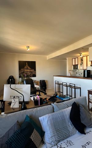 Apartamento à venda com 115m², 2 quartos e 2 vagas Apartamento à venda com 115m², 2 quartos e 2 vagasSala