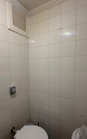 Apartamento à venda com 115m², 2 quartos e 2 vagas Apartamento à venda com 115m², 2 quartos e 2 vagasLavabo