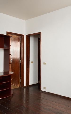 Apartamento à venda com 110m², 3 quartos e 1 vaga Apartamento à venda com 110m², 3 quartos e 1 vagaCopa