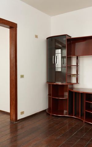 Apartamento à venda com 110m², 3 quartos e 1 vaga Apartamento à venda com 110m², 3 quartos e 1 vagaCopa