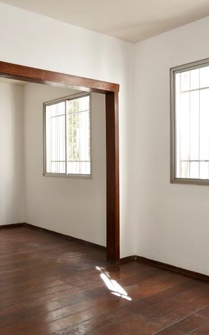 Apartamento à venda com 110m², 3 quartos e 1 vaga Apartamento à venda com 110m², 3 quartos e 1 vagaSala
