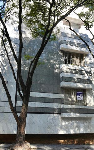 Apartamento à venda com 110m², 3 quartos e 1 vaga Apartamento à venda com 110m², 3 quartos e 1 vagaFachada