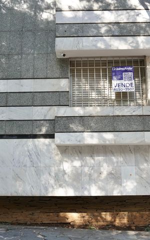 Apartamento à venda com 110m², 3 quartos e 1 vaga Apartamento à venda com 110m², 3 quartos e 1 vagaPlaca
