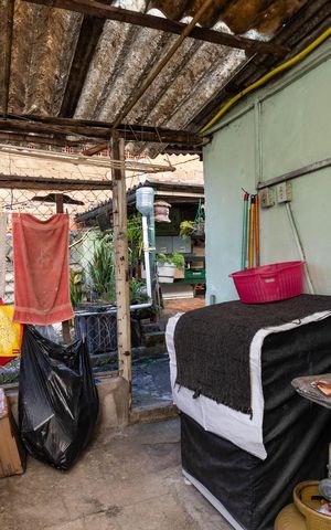 Casa à venda com 520m², 8 quartos e 2 vagas Casa à venda com 520m², 8 quartos e 2 vagasÁrea de Serviço