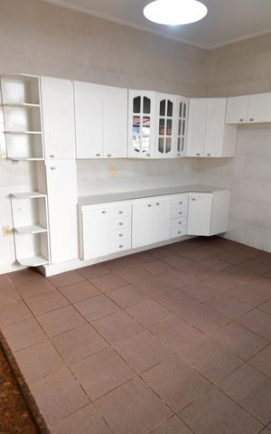 Casa para alugar com 1000m², 4 quartos e 3 vagasCozinha