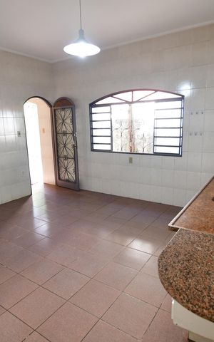 Casa para alugar com 1000m², 4 quartos e 3 vagasCozinha