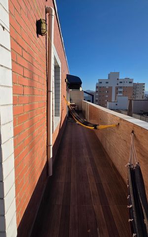 Apartamento para alugar com 107m², 2 quartos e 1 vaga