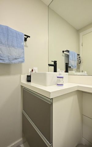 Apartamento à venda com 42m², 2 quartos e sem vagaBanheiro