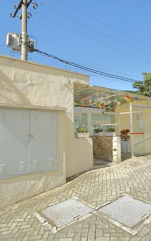 Apartamento à venda com 63m², 3 quartos e 1 vagaPortaria vista interna 
