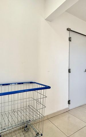 Apartamento à venda com 40m², 2 quartos e sem vaga Apartamento à venda com 40m², 2 quartos e sem vagaÁrea comum