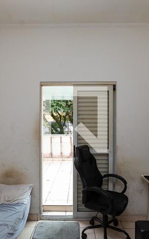 Casa para alugar com 156m², 3 quartos e 1 vaga