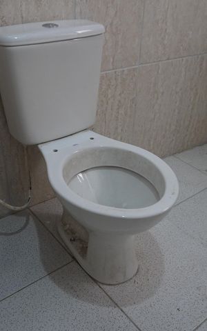 Casa para alugar com 100m², 1 quarto e 3 vagasBanheiro