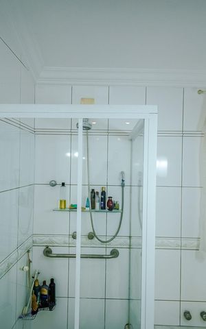 Casa à venda com 500m², 5 quartos e 5 vagasBanheiro da Suíte 1