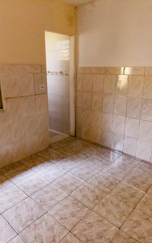 Casa à venda com 78m², 2 quartos e 2 vagas Casa à venda com 78m², 2 quartos e 2 vagasEdícula