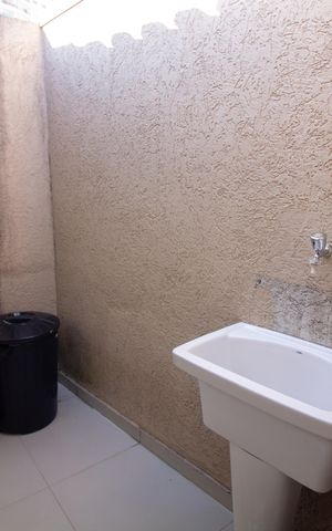 Casa à venda com 106m², 3 quartos e 1 vaga Casa à venda com 106m², 3 quartos e 1 vagaÁrea de Serviço