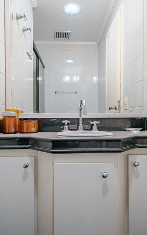 Apartamento para alugar com 70m², 3 quartos e 2 vagas Apartamento para alugar com 70m², 3 quartos e 2 vagasBanheiro 1