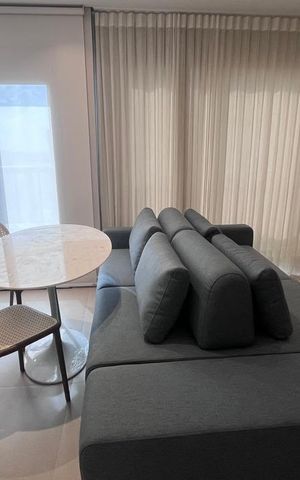Apartamento à venda com 47m², 2 quartos e 1 vaga Apartamento à venda com 47m², 2 quartos e 1 vagaStudio