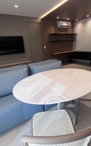 Apartamento à venda com 47m², 2 quartos e 1 vaga Apartamento à venda com 47m², 2 quartos e 1 vagaStudio