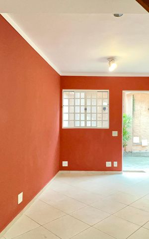 Casa de condomínio para alugar com 88m², 2 quartos e 1 vaga Casa de condomínio para alugar com 88m², 2 quartos e 1 vagaSala