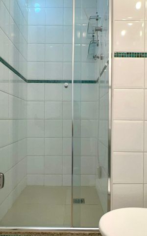 Casa de condomínio para alugar com 88m², 2 quartos e 1 vaga Casa de condomínio para alugar com 88m², 2 quartos e 1 vagaBanheiro