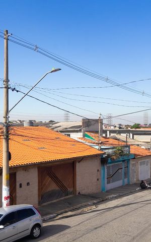 Casa à venda com 285m², 4 quartos e 1 vaga Casa à venda com 285m², 4 quartos e 1 vagaVista